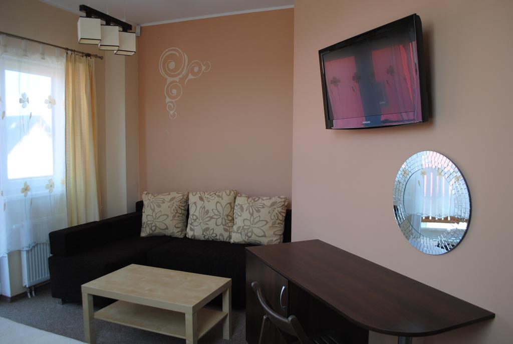 Krzywy Domek W Ostrowie Morza Brzeg Ostrowo  Habitación foto